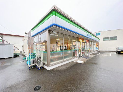 ファミリーマート 静岡千代一丁目店の画像