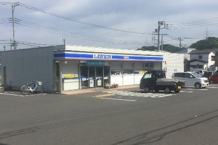 ローソン 横須賀岩戸三丁目店の画像