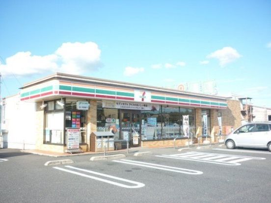 セブンイレブン津山二宮店の画像