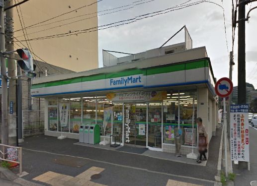 ファミリーマート 磯子中原二丁目店の画像