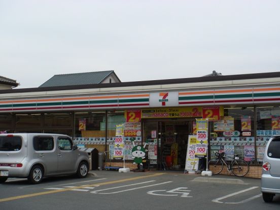 セブンイレブン 深谷田谷店の画像