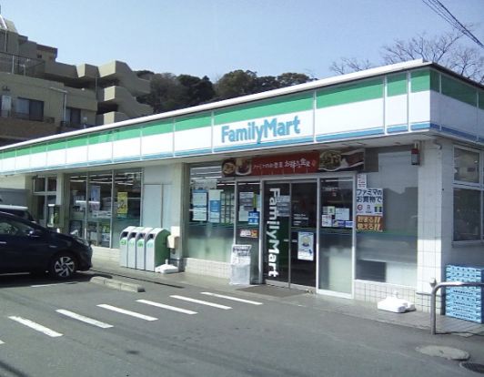 ファミリーマート 油屋横浜八景島店の画像
