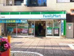 ファミリーマート 戸越銀座店の画像