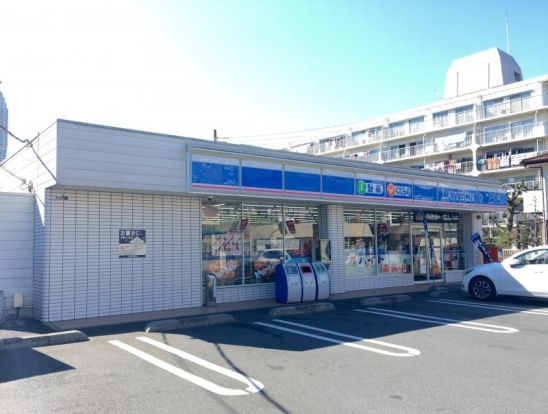 ローソン 川口元郷一丁目店の画像