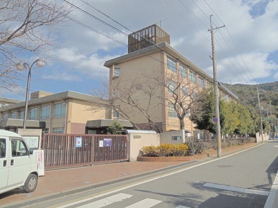 京都市立 日野小学校の画像