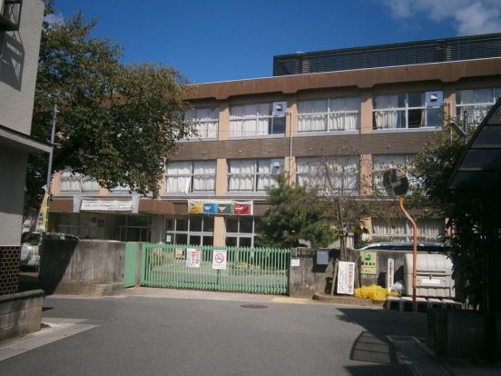 宇治市立 木幡小学校の画像