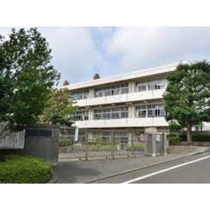 横浜市立石川小学校の画像