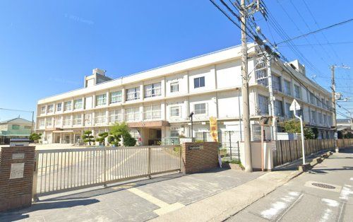 和歌山市立四箇郷小学校の画像