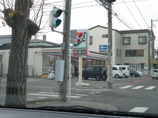 セブンイレブン 福島清明町店の画像