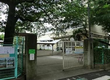 杉並区立済美小学校の画像