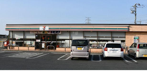 セブンイレブン 伊勢崎境女塚店の画像