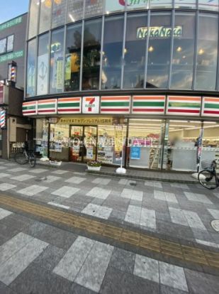 セブンイレブン 朝霞駅南口店の画像