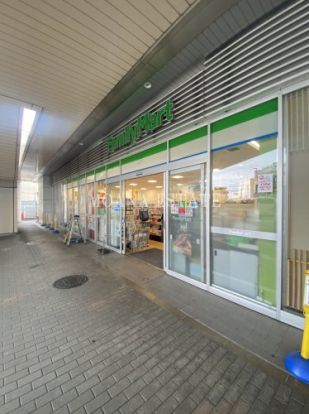 ファミリーマート トモニー保谷駅店の画像