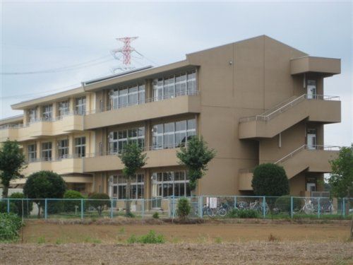 中根小学校（牛久市）の画像