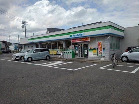 ファミリーマート 犬山上野店の画像