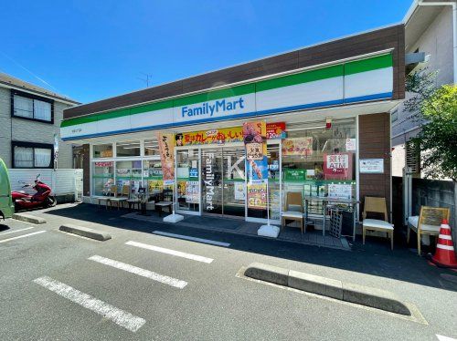 ファミリーマート 大岡三丁目店の画像