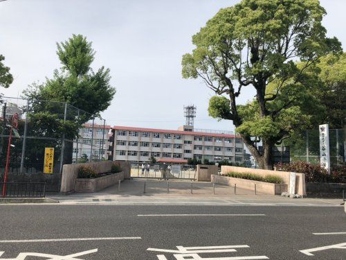 鹿児島市立谷山小学校の画像