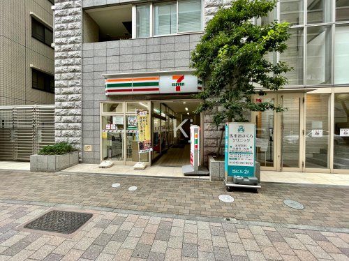 セブンイレブン 横浜太田町6丁目店の画像