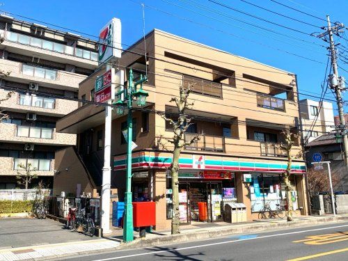 セブンイレブン 川口芝2丁目店の画像