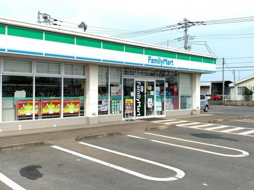 ファミリーマート 鉾田舟木店の画像