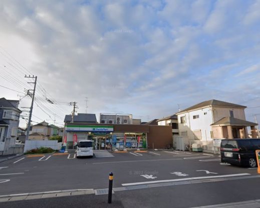 ファミリーマート 市川曽谷七丁目店の画像