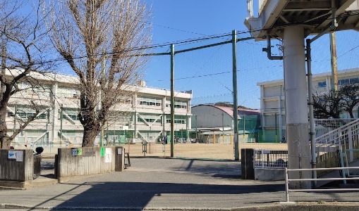 横須賀市立山崎小学校の画像