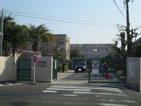 東大阪市立縄手小学校の画像