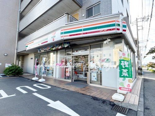 セブンイレブン伊勢原池端店の画像