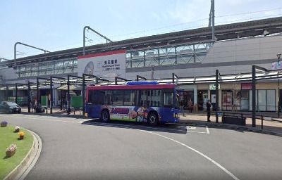 バス停　東花園駅前の画像