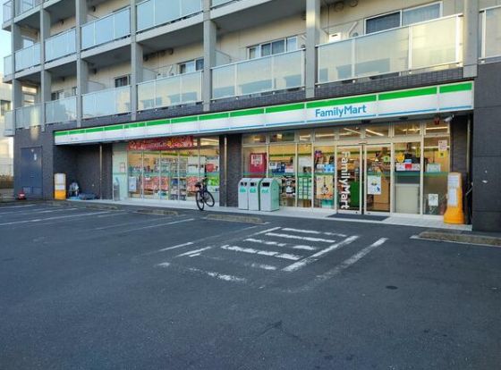 ファミリーマート 大岡二丁目店の画像