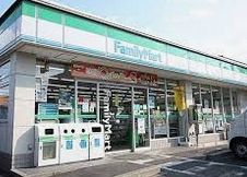 ファミリーマート 昭和安田通三丁目店の画像