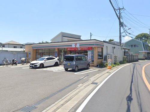 セブンイレブン平塚纒店の画像