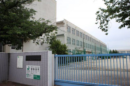 名古屋市立大手小学校の画像