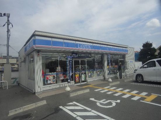 ローソン 香芝逢坂店の画像