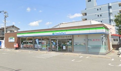 ファミリーマート 朝倉一木店の画像