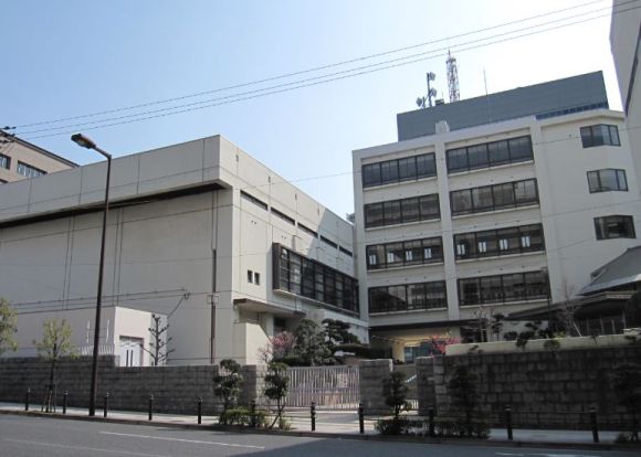 大阪市立東中学校の画像