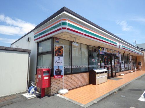 セブンイレブン 静岡小鹿店の画像