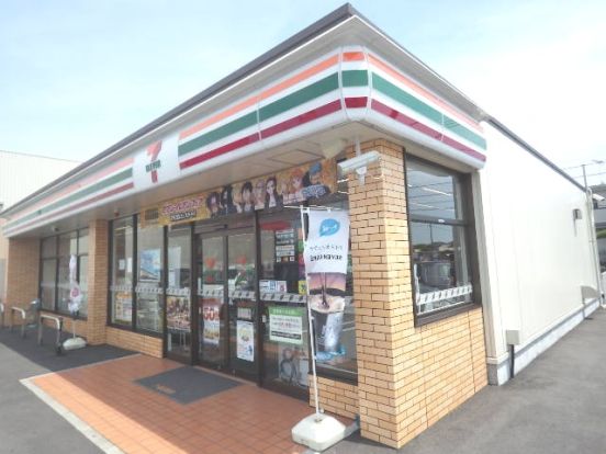 セブンイレブン 藤枝小石川町4丁目店の画像