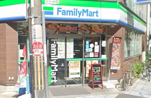 ファミリーマート 江戸堀二丁目店の画像