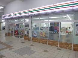 セブンイレブン ハートインJR兵庫駅改札口店の画像