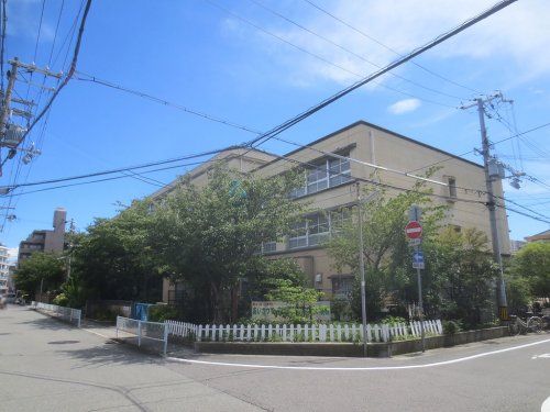 鳴尾小学校の画像