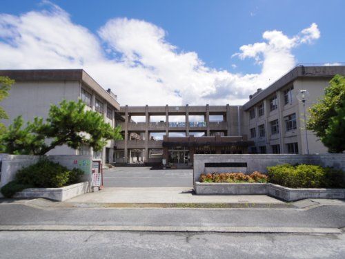 大和郡山市立平和小学校の画像