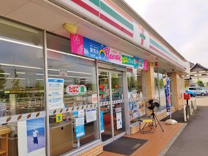 セブンイレブン 高松空港店の画像