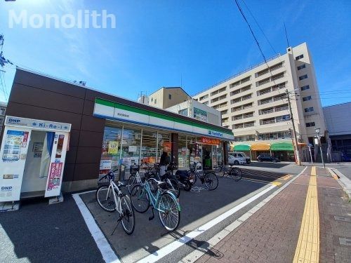 ファミリーマート 高石駅前店の画像