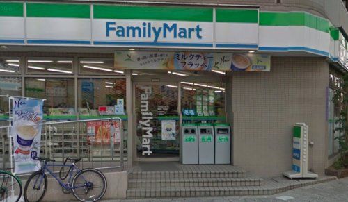 ファミリーマート 福島二丁目店の画像