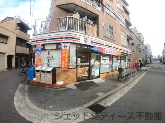 セブンイレブン 大阪十三東1丁目店の画像