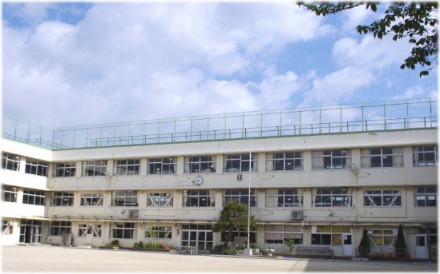 赤松小学校の画像