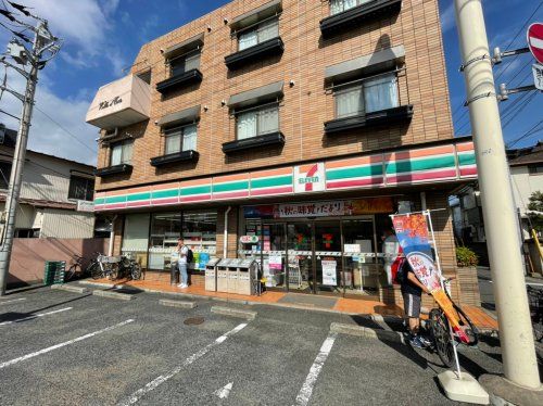 セブンイレブン松戸栗山店の画像