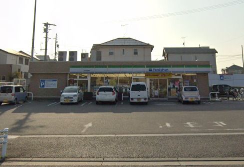 ファミリーマート 大府共和西店の画像