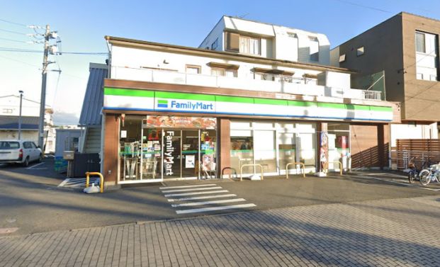 ファミリーマート 大府若草町店の画像